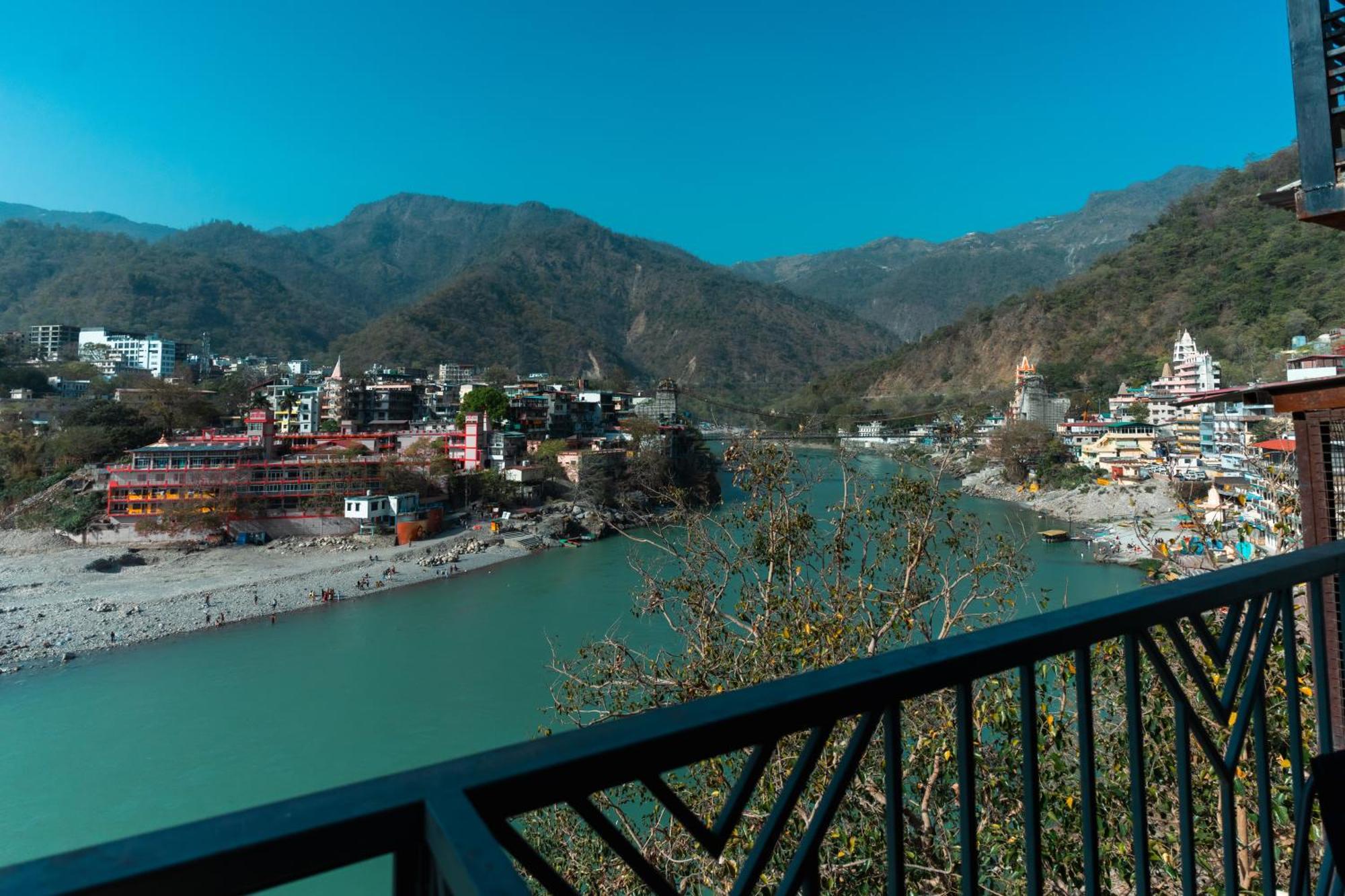 Hostel Joey'S By The Ganges Rishīkesh Exterior foto